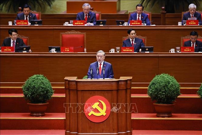 Toàn văn Báo cáo của Ban Chấp hành Trung ương Đảng khóa XIII về các văn kiện trình Đại hội XIV của Đảng