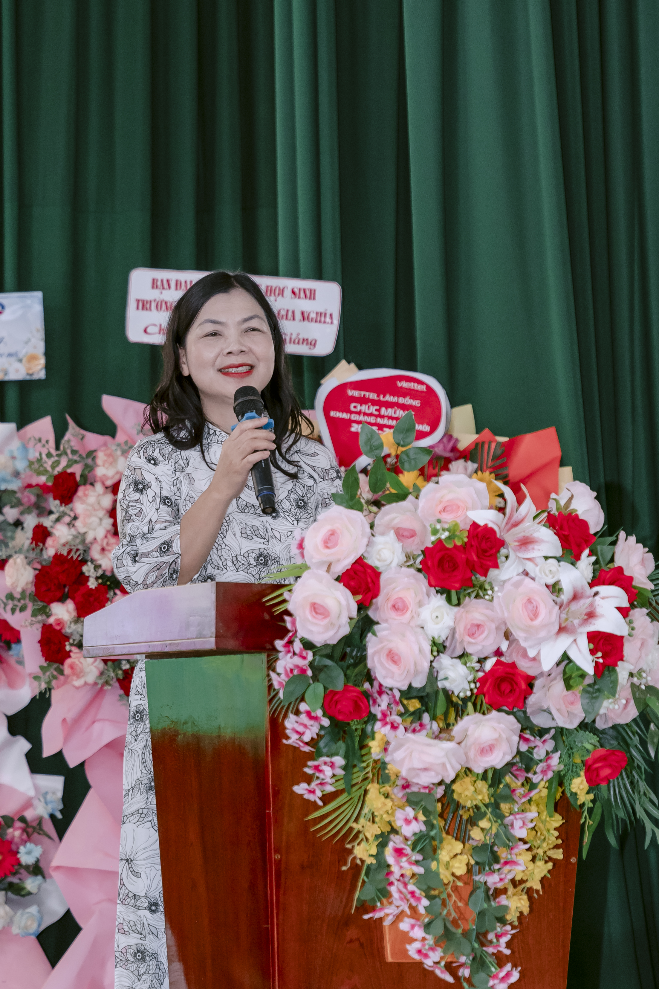 TRƯỜNG THPT CHU VĂN AN – GIA NGHĨA TRANG TRỌNG TỔ CHỨC LỄ KHAI GIẢNG NĂM HỌC 2026–2027