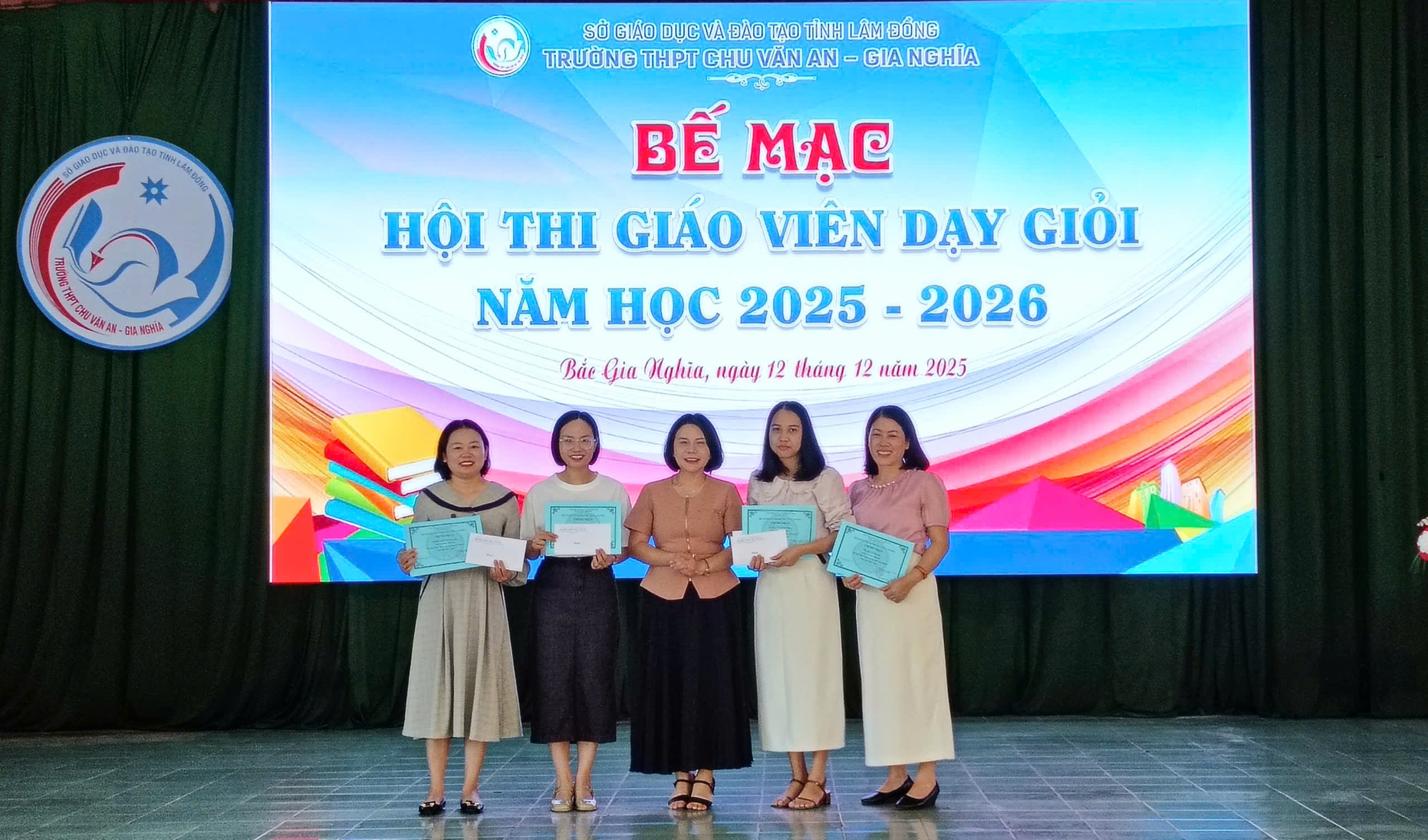 TRƯỜNG THPT CHU VĂN AN – GIA NGHĨA BẾ MẠC HỘI THI GIÁO VIÊN DẠY GIỎI CẤP TRƯỜNG NĂM HỌC 2025 – 2026